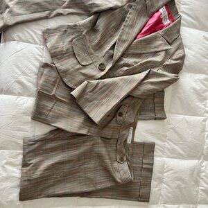 Trina Turk jacket and pants.   Jacket is size 6, pants are size 4